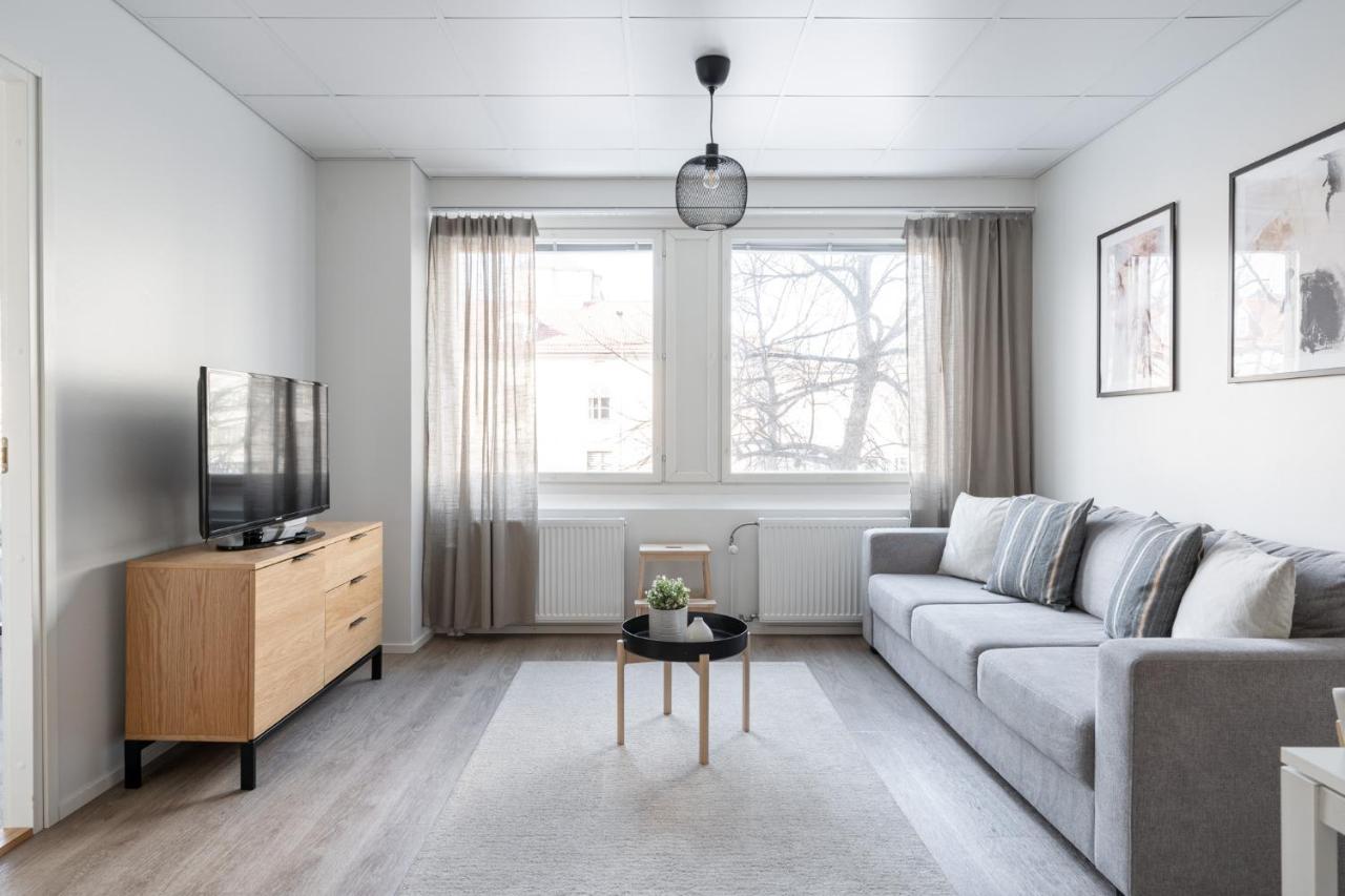 Modern 2Br Apartment With Balcony & Central Location - Hosted By 2Ndhomes Tammerfors Exteriör bild